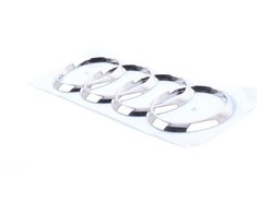 VAG AUDI TT 15-17 priekinis variklio dangtis AUDI logotipas emblema ženkliukas originalus 8V08537422ZZ