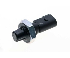 VAG Alyvos Slėgio Jungiklis Audi B7 RS4 B8 S5 C6 A6 Originalus 079919081