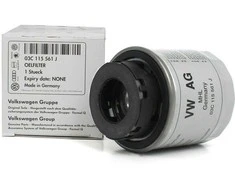 VAG Alyvos filtras AUDI A1 A3 SEAT ALTEA IBIZA LEON VW JETTA Originalus 03C115561J