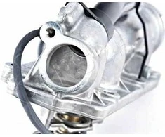 VAG Aušinimo Skysčio Reguliatoriaus Korpusas AUDI A8 2003-2010 VW PHAETON 2002-2016 VW TOUAREG 2002-2010 Originalus 07D121111AP