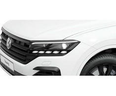 VAG AUTENTIŠKAS VOLKSWAGEN TOUAREG III R LINE ŽIBINTŲ GROTELĖ JUODA KAIRĖ 760853597BBUS