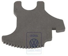 VAG Beetle Iltis VW 1200 1302 Dantis Sektas Originalus 131711339