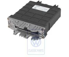 Vag Benzino Variklio Valdymo Modulis T4 1997 1999 Originalus 023906025A