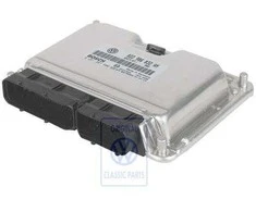 Vag Benzino Variklio Valdymo Modulis Volkswagen Transporter Kombi 2003 2005 Originalus 022906032AH