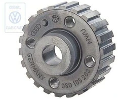 VAG Dantis Ratai VAG AUDI COUPE 81 85 VW GOLF I 17 Originalus 030105263