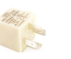 VAG Elektromagnetinis Sraigto Valdiklis Audi A4 A6 A8 443919578C Originalus