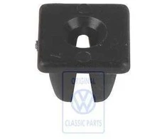 Vag Expansion Nut Volkswagen Taro 7A 1989 1997 Originalus J9018904144