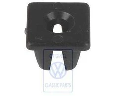 Vag Expansion Nut Volkswagen Taro 7A 1989 1997 Originalus J9018904144