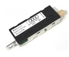 VAG Galinio Kairio Antenos Stiprintuvas Audi A4 Avant 2008 2015 Originalus 8K9035225A