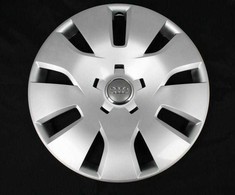 VAG Genuine ratlankio centro dangteliai 4 vnt. AUDI A4 S4 B8 2009-2015