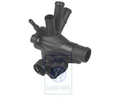 Vag Golf Mk2 Jetta Mk2 Polo 2F 1990 1994 Termostato Korpusas Originalus 030121117L