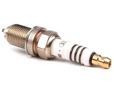 VAG Ilangaiamas Žvakės Audi A3 A4 A6 A8 Volkswagen Golf Passat Originalus 101000051AA