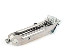 VAG Jack Audi A3 A4 A6 Volkswagen Golf Passat Originalus 8L0011031A