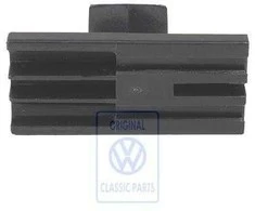 Vag Klipas Passat B5 1997 2005 Originalus 443972081