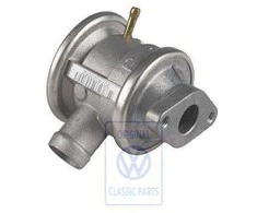 Vag Kombinacija Valvos Passat B5 Gp 2001 2002 Originalus 06B131101D