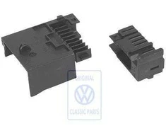 VAG Kontaktai Platiems Ir Pin Kontaktais Audi A4 A6 A8 Volkswagen Passat Originalus 4B0972575