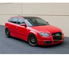 VAG NAUJAS ORIGINALUS AUDI A3 PRIEKINIS BUFERIS NUMERIO PLOKŠTĖS PAGRINDAS 8P4807285G 1QP