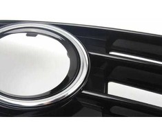 VAG Naujas originalus AUDI A3/S3 (09-13) priekinis bamperis kairysis rūko žibinto groteles OEM