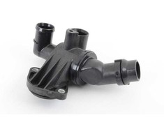 VAG NAUJAS ORIGINALUS VW GOLF MK5 GTI JETTA PASSAT AUDI A3 TT 2.0 TERMOSTATAS 06F121111F