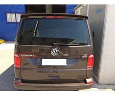 VAG Naujas originalus VW TRANSPORTER (03-11) galinis bagažinės \"CARAVELLE\" užrašas B