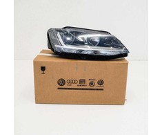 VAG OEM VOLKSWAGEN JETTA MK6 PRIEKINI DEŠINIS ŽIBINTAS 5C7941006K 2016 ORIGINALUS