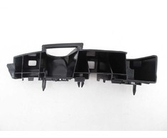 VAG OEM "Volkswagen" priekinio bamperio dangčio kreipiamasis laikiklis 5C5807184A originalus