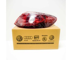 VAG Originali galinė žibintų lemputė dešinėje pusėje VW Passat CC 357 3C8945208S