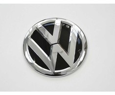 VAG Originalus juodas blizgus chromo emblema 7E0853630DDPJ