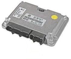 VAG Originalus Volkswagen valdymo blokas benzininiam varikliui NOS 037997018BX