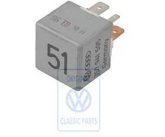 VAG Rele Corrado Golf Mk2 Mk3 Passat B3 B4 Originalus 357941595