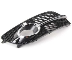 VAG Satin Blackblack oro kreipiamosios grotelės originalios 8R0807681SBJI