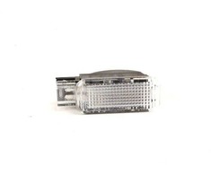Vag šviesa Audi A3 A4 A6 Volkswagen Golf Passat originali 3B0947415B