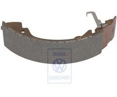Vag T4 1991 1996 Stabdžių Batai Su Padu Ir Skyrikliais Originalus 701609532D