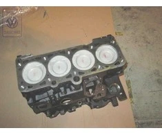 VAG Variklio Blokas Su Stūmokliais Golf Mk3 Passat B3 Originalus 051103101A