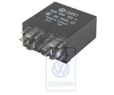 Vag Variklio Valdiklis Caddy Mk2 Polo 6N 6N2 028906125C