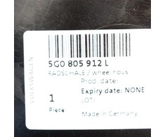 VAG VOLKSWAGEN GOLF MK7 apatinis priekinis sparno įdėklas dešinėje pusėje originalus 5G0805912L