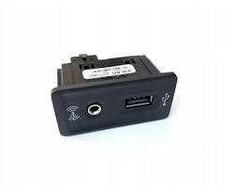 VAG VOLKSWAGEN GOLF MK7 USB ir AUX-IN jungtis Originali 5G0035222C