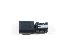 VAG VW GOLF 5 EOS PASSAT 3C2 B6 bagažinės užraktas su mikrojungikliu originalus 1K0962103