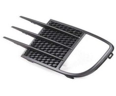 VAG VW GOLF R32 ventiliacinės grotelės kairėje originalios 5K0853665C9B9