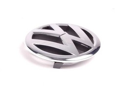VAG VW GOLF VII MK7 priekinės radiatoriaus grotelės emblema ženkliukas originalus 5K0853601FULM