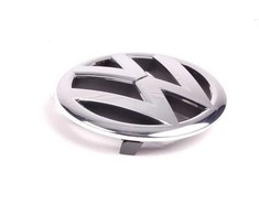 VAG VW GOLF VII MK7 priekinės radiatoriaus grotelės emblema ženkliukas originalus 5K0853601FULM