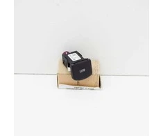 VAG VW Polo Derby Vento Ind Vento USB lizdas su dangteliu originalus 6C0035726C