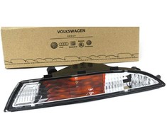 VAG VW Scirocco 09-14 Priekinis buferio posūkio signalas kairėje originalus 1K8953041E