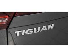 VAG VW TIGUAN AD MK2 bagažinės dangčio ženkliukas originalus 5NA8536872ZZ