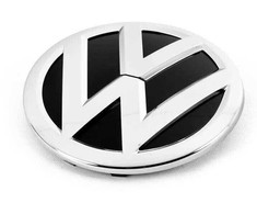 VAG VW TIGUAN priekinio bamperio radiatoriaus grotelės ženkliukas originalus 2K5853600