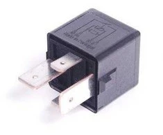 Vag Žvakės Relė 357911253A Originalus