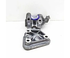 VOLVO C30 Variklio Priekinis Dešinysis Laikiklis 8670393 NAUJAS ORIGINALUS