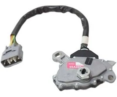 Volvo S40 V40 2001-2004 PNP pavarų indikatoriaus jungiklis originalus 30896813
