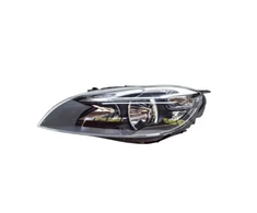 Volvo V40 Priekinis Kairys Žibintas 2015 Originalus 31420005