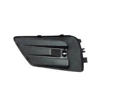 VOLVO XC60 MK2 priekinio dešiniojo bamperio grotelės originalios 31449129